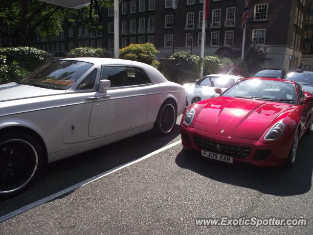 Bugatti Veyron spotted in London, United Kingdom