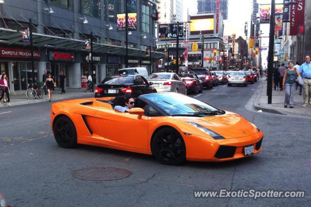 Lamborghini Gallardo spotted in Toronto, Canada
