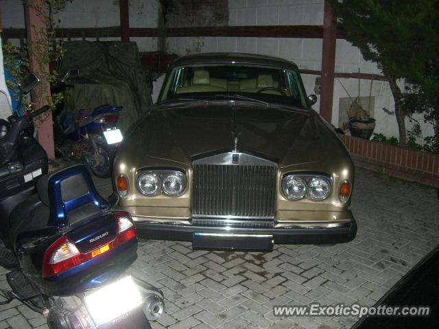 Rolls Royce Corniche spotted in Istanbul, Turkey