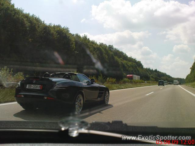 Mercedes SLR spotted in Autobahn, Germany