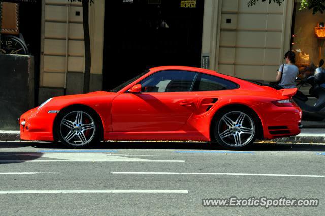 Porsche 911 Turbo spotted in Madrid, Spain