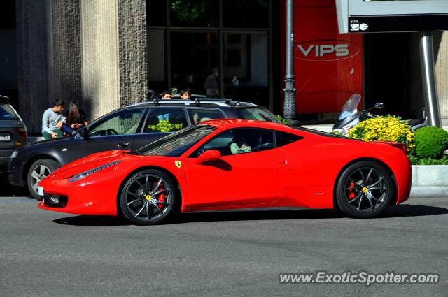 Ferrari 458 Italia spotted in Madrid, Spain