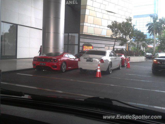 Ferrari F430 spotted in Jakarta, Indonesia