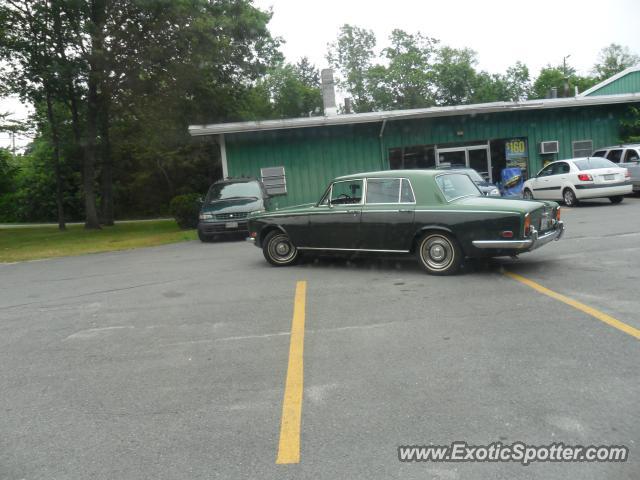 Rolls Royce Silver Shadow spotted in Falmouth, Maine