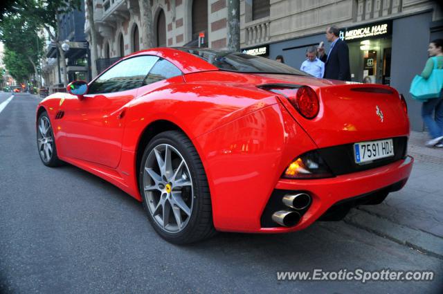 Ferrari California spotted in Madrid, Spain