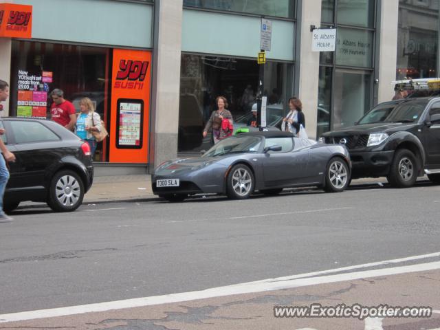 Tesla Roadster spotted in London, United Kingdom
