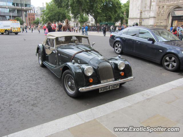 Morgan Aero 8 spotted in London, United Kingdom