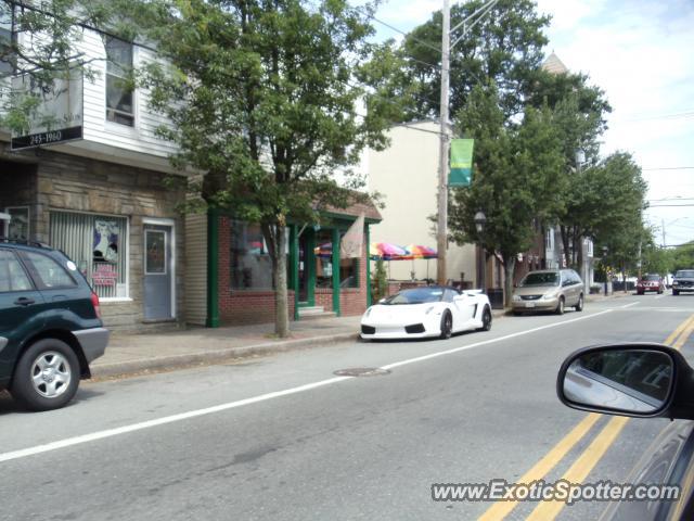 Lamborghini Gallardo spotted in Warren, Rhode Island