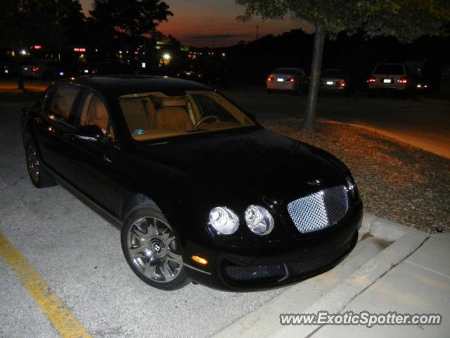 Bentley Continental spotted in Deerpark, Illinois