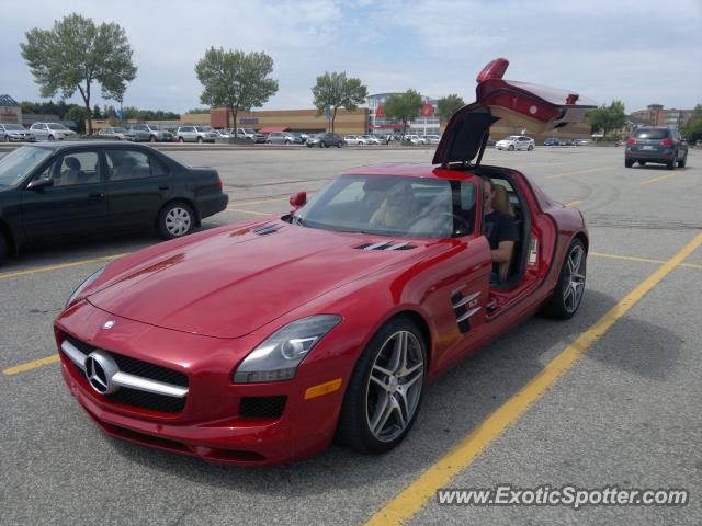 Mercedes SLS AMG spotted in Oakville, Canada