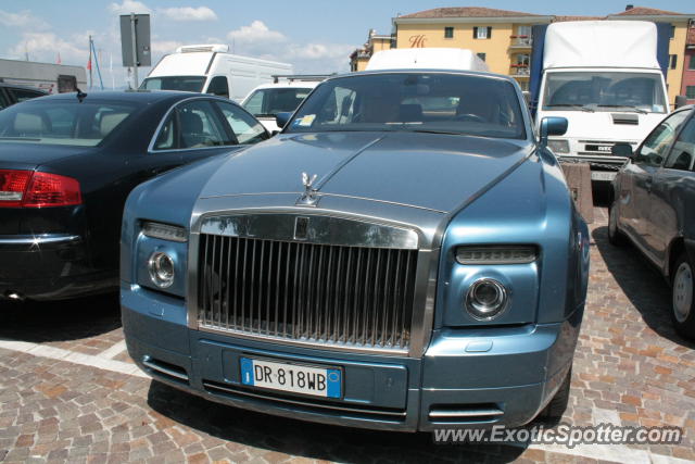 Rolls Royce Phantom spotted in Sirmione, Italy