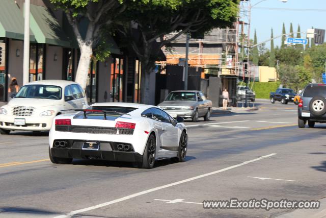 Lamborghini Gallardo spotted in Los Angeles, California