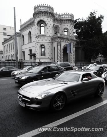 Mercedes SLS AMG spotted in Moscow, Russia