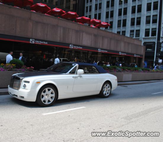 Rolls Royce Phantom spotted in Chicago, United States