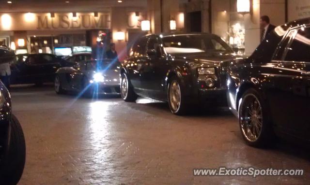 Porsche Carrera GT spotted in Toronto, Canada