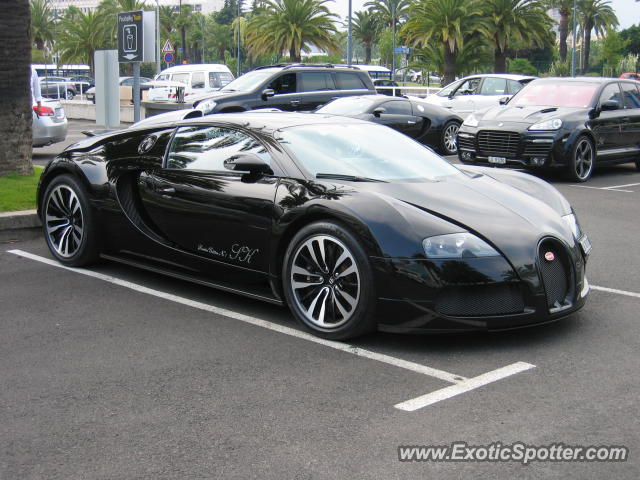 Bugatti Veyron spotted in Nice, France
