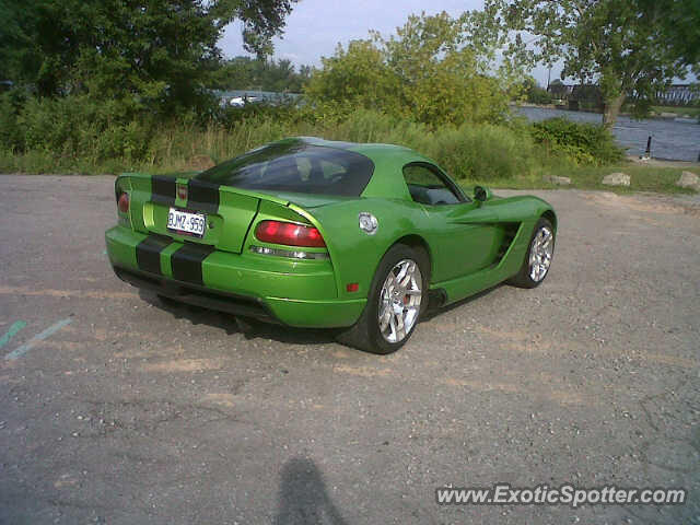 Dodge Viper spotted in Fort Erie, Canada