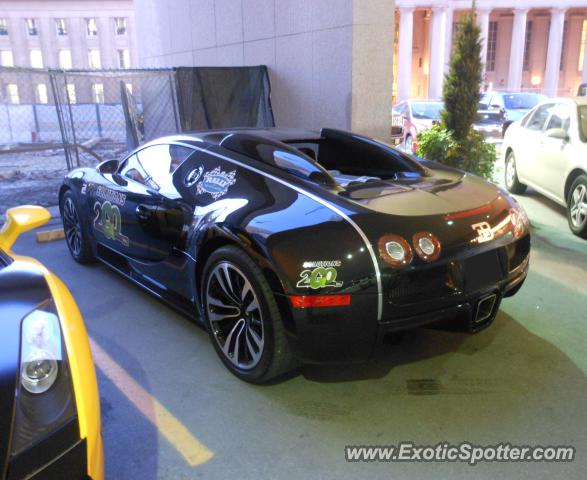 Bugatti Veyron spotted in Toronto, Canada