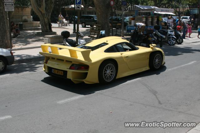 Porsche GT1 spotted in St. Tropez, France