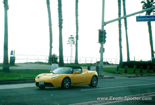Tesla Roadster spotted in Huntington Beach, California