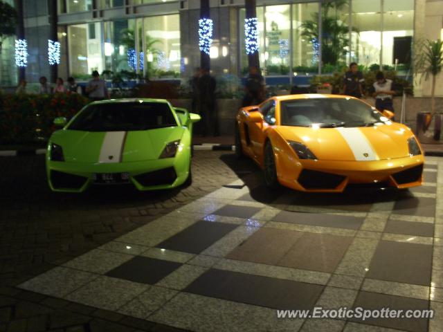 Lamborghini Gallardo spotted in Jakarta, Indonesia