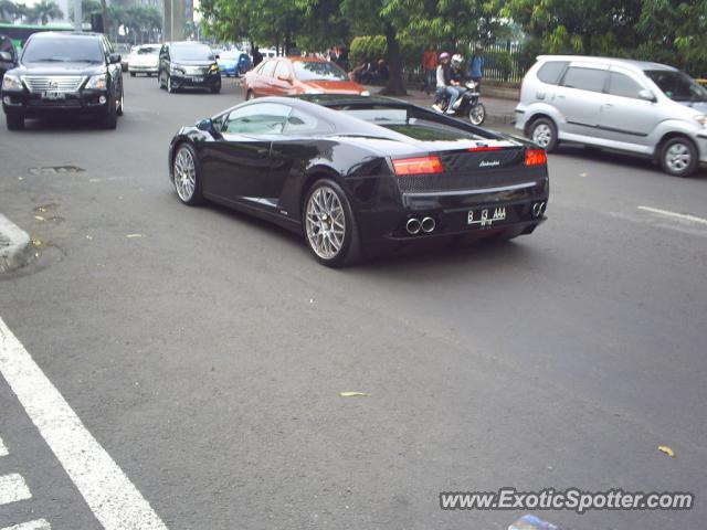 Lamborghini Gallardo spotted in Jakarta, Indonesia