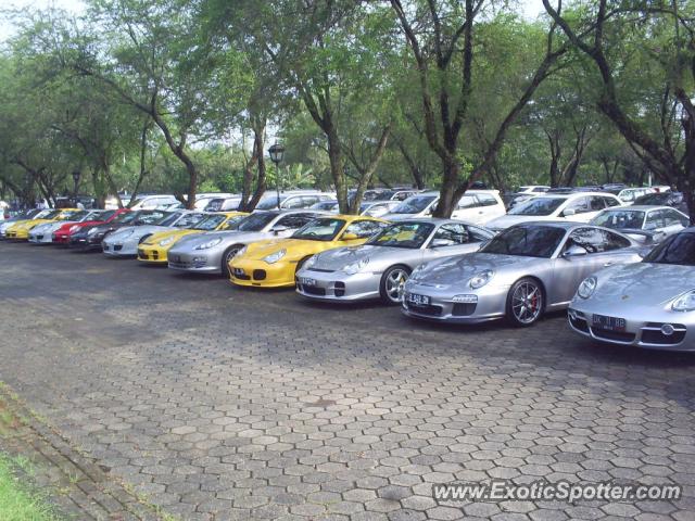 Porsche 911 spotted in Bogor, Indonesia