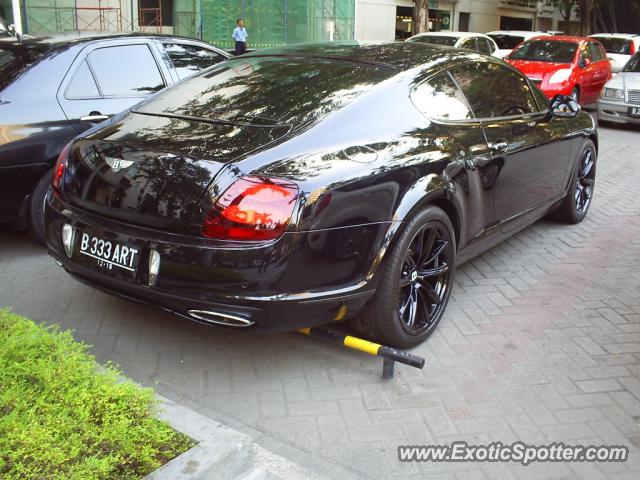 Bentley Continental spotted in Jakarta, Indonesia