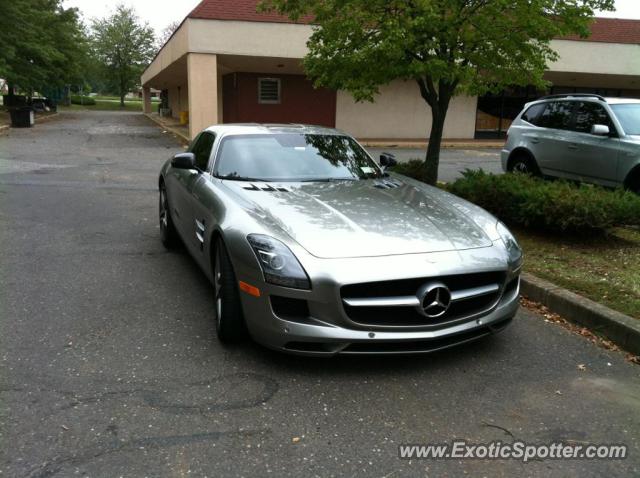 Mercedes SLS AMG spotted in Manalapan, New Jersey