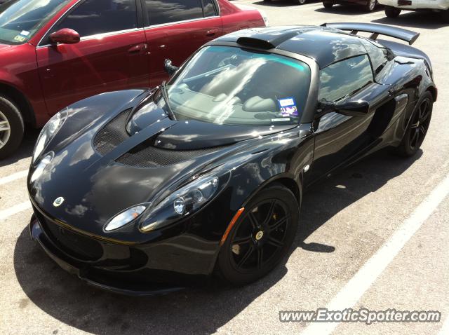 Lotus Exige spotted in San Antonio, Texas