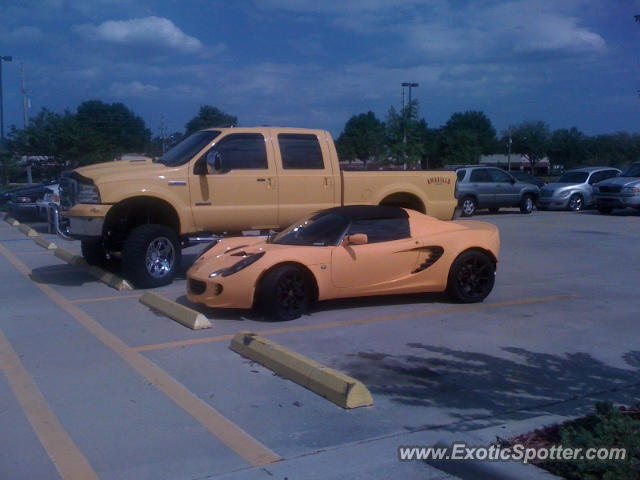 Lotus Elise spotted in Jacksonville, United States