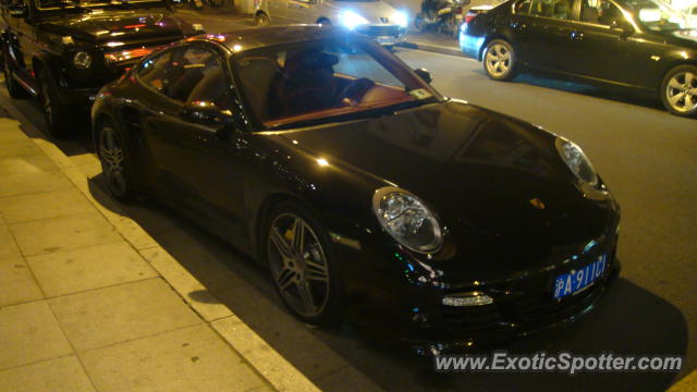 Porsche 911 Turbo spotted in SHANGHAI, China