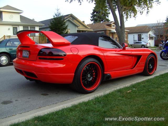 Dodge Viper spotted in Elmwood Park, Illinois