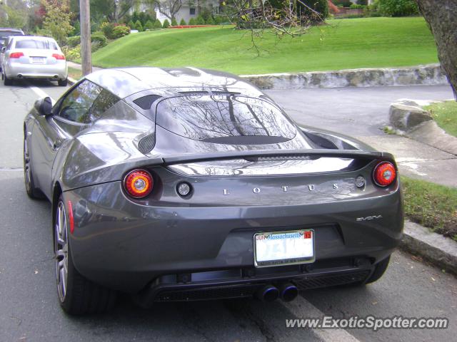 Lotus Evora spotted in Brookline, Massachusetts