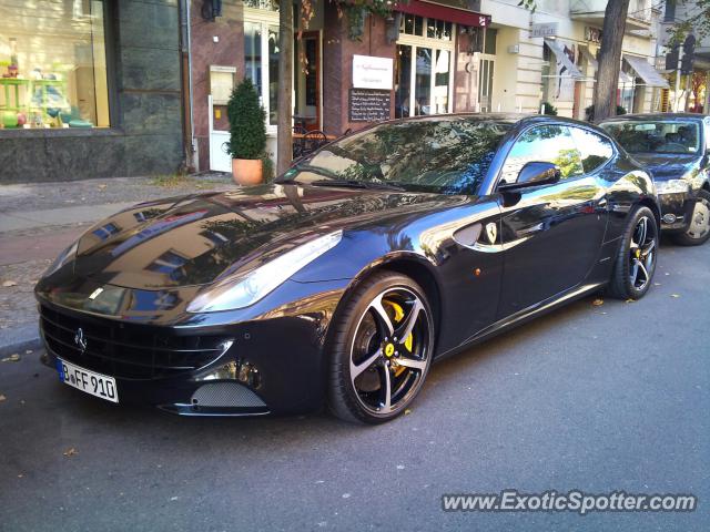 Ferrari FF spotted in Berlin, Germany