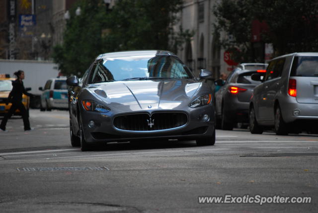 Maserati GranTurismo spotted in Chicago, Illinois