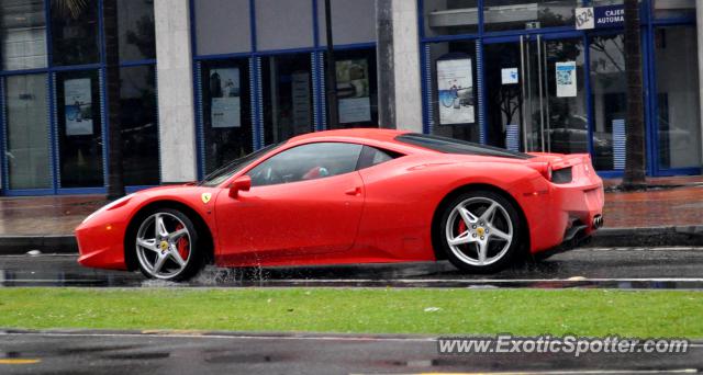Ferrari 458 Italia spotted in Bogotá, Colombia