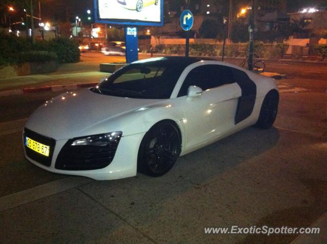 Audi R8 spotted in Tel Aviv, Israel