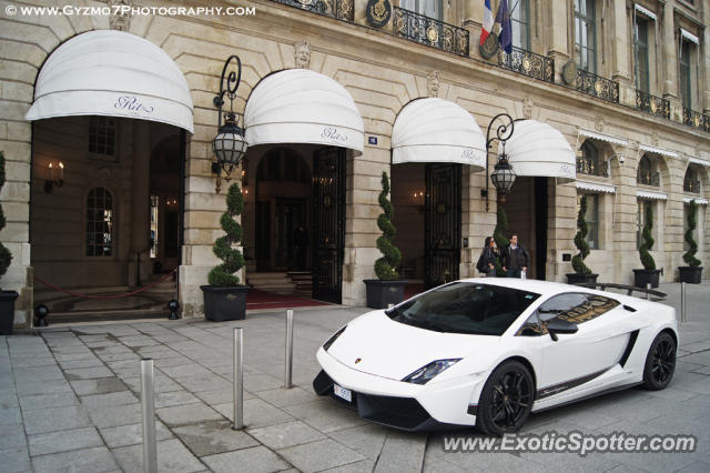 Lamborghini Gallardo spotted in Paris, France
