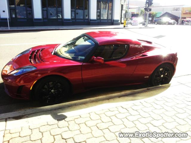 Tesla Roadster spotted in San Diego, California
