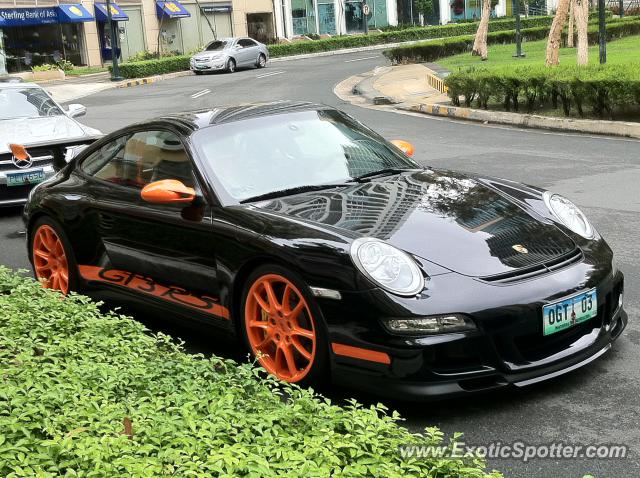 Porsche 911 GT3 spotted in Taguig, Philippines