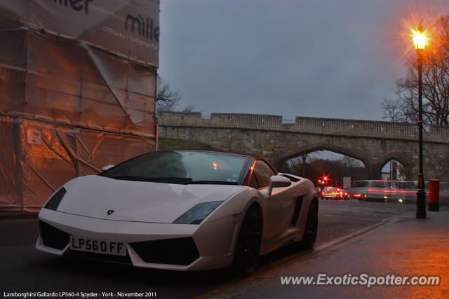 Lamborghini Gallardo spotted in York, United Kingdom