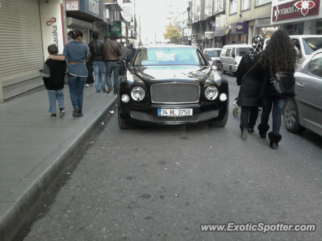 Bentley Mulsanne spotted in Istanbul, Turkey