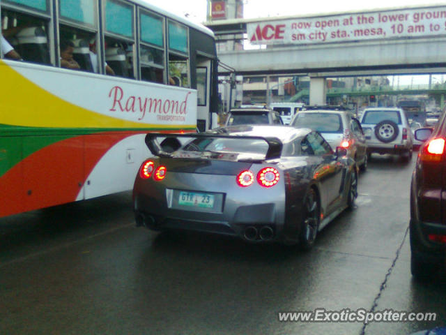 Nissan Skyline spotted in Makati City, Philippines