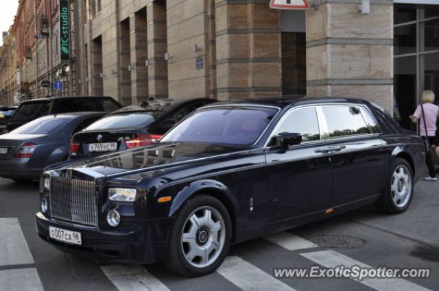 Rolls Royce Phantom spotted in Saint-Petersburg, Russia