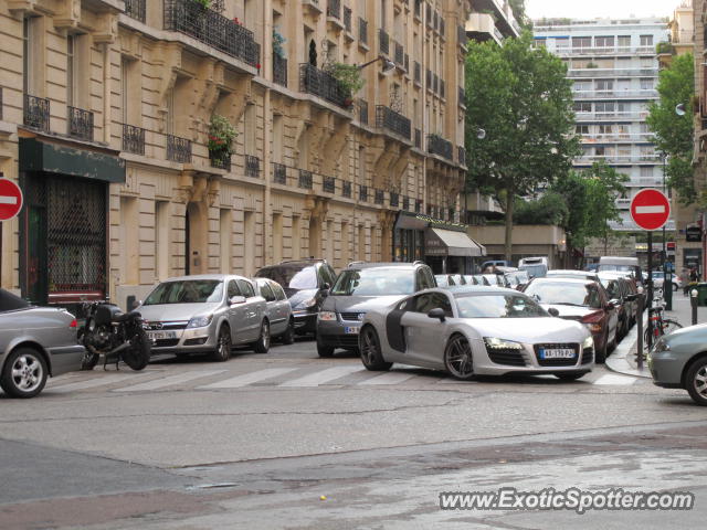 Audi R8 spotted in Paris, France