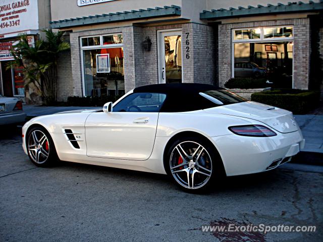 Mercedes SLS AMG spotted in La Jolla, California