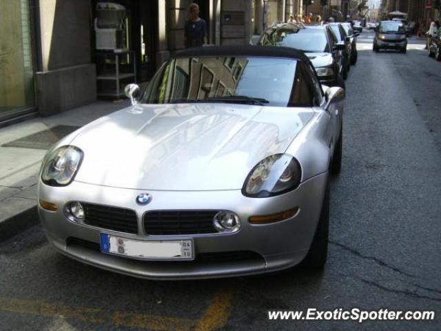 BMW Z8 spotted in Turin, Italy