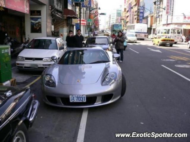 Porsche Carrera GT spotted in Taipei, Taiwan
