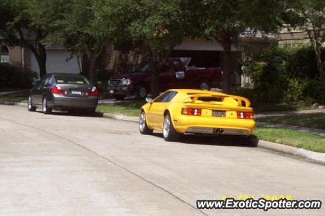 Lotus Esprit spotted in Houston, Texas